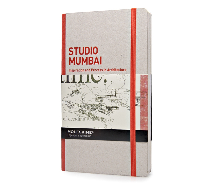Сборник дизайнерских работ Moleskine Inspiration and Process in Architecture, Studio Mumbai, Large (13х21см)