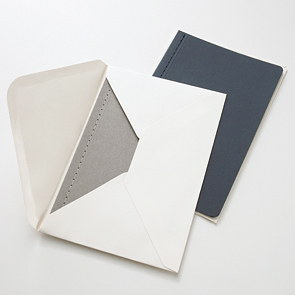 картинка Почтовый набор Moleskine Note Card (с конвертом), Large (11,5х17,5см), коричневый от магазина Молескинов