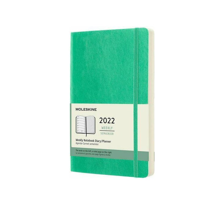 картинка Еженедельник Moleskine Classic Soft (мягкая обложка) 2022, Large (13x21 см), зеленый от магазина Молескинов