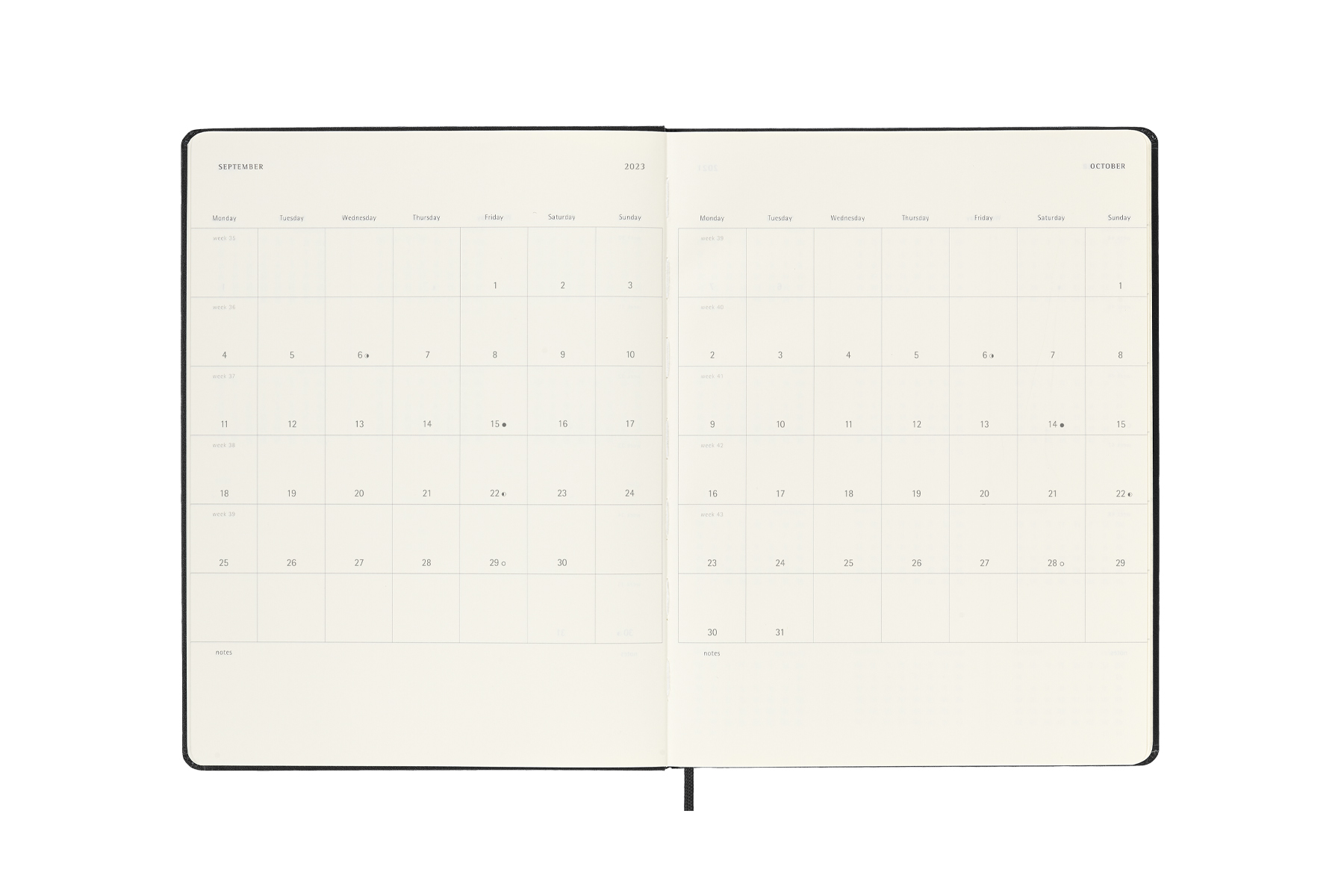 Еженедельник Moleskine Classic 2023, XLarge (19x25 см), черный