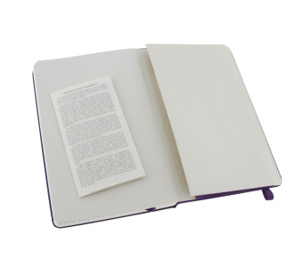 картинка Записная книжка Moleskine Classic (в клетку), Large (13х21см), фиолетовая от магазина Молескинов