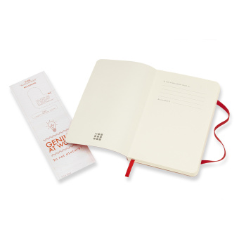 картинка Записная книжка  Moleskine Classic Soft (в точку), Pocket (9х14 см), красная от магазина Молескинов