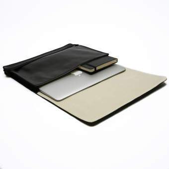картинка Чехол для ноутбука Moleskine Laptop Case 13" (32,5х23х3см), черный от магазина Молескинов