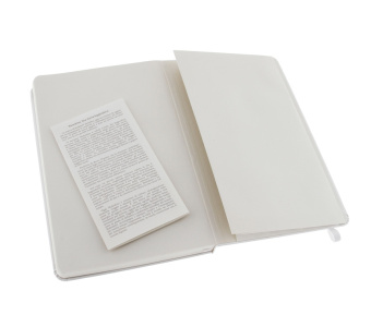 картинка Записная книжка Moleskine Classic (нелинованная), Large (13х21см), белая от магазина Молескинов