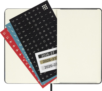 картинка Еженедельник  18 месяцев Moleskine Classic (гориз.2026-2027), Pocket (9x14 см), черный от магазина Молескинов
