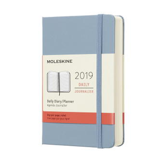 картинка Ежедневник Moleskine Classic (2019), Pocket (9x14 см), голубой от магазина Молескинов