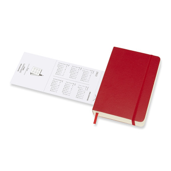 картинка Ежедневник Moleskine Classic Soft (мягкая обложка), 2022, Pocket (9x14 см), красный от магазина Молескинов
