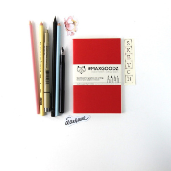 картинка Скетчбук для графики и письма Maxgoodz Pocket, A6, 32л, 100г/м2, Сшивка, Алый от магазина Молескинов
