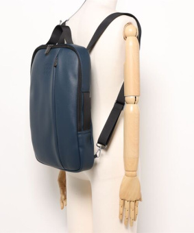картинка Рюкзак Moleskine Professional Device Bag Classic, вертикальный, 15"(30 x 41.5 x 6.5 см), синий от магазина Молескинов