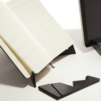 картинка Moleskine подставка для чтения электронных книг или книг, черный от магазина Молескинов