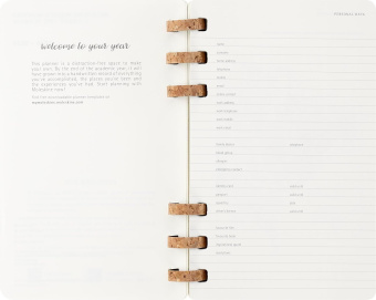 картинка Еженедельник Moleskine Spiral Soft (в мягкой обложке) 2026, Large (13x21 см), черный от магазина Молескинов